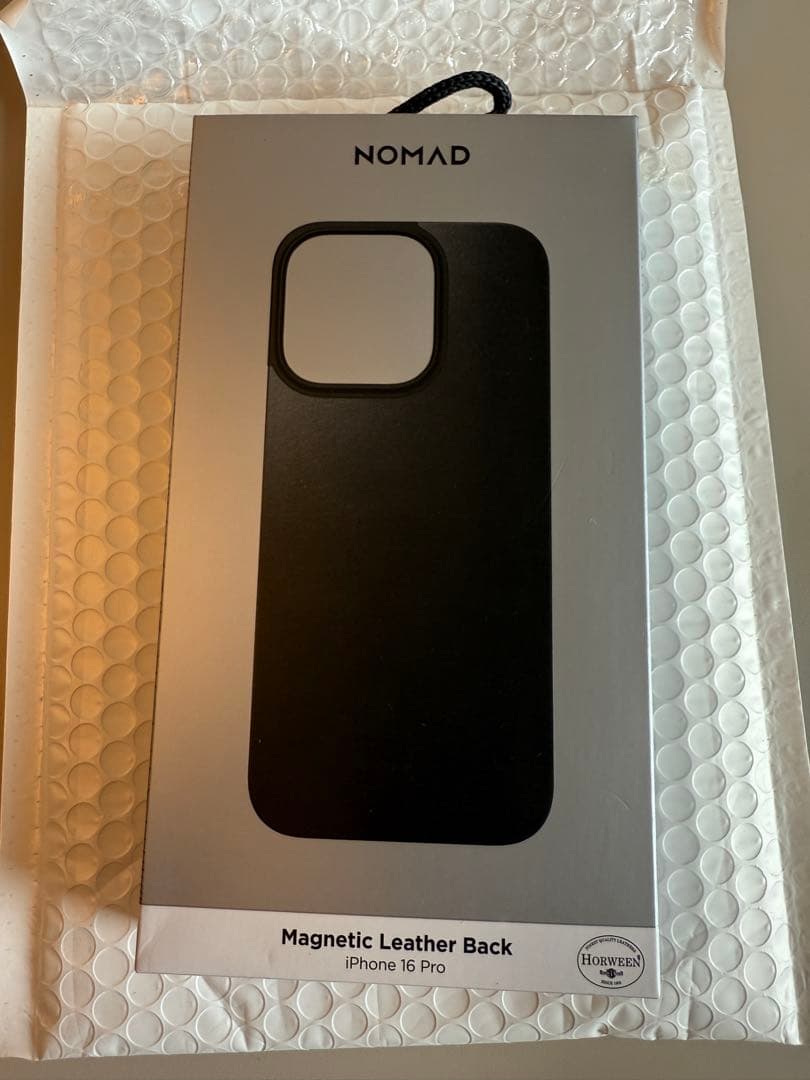 新品16Pro用NOMAD iPhone MagneticLeatherBack