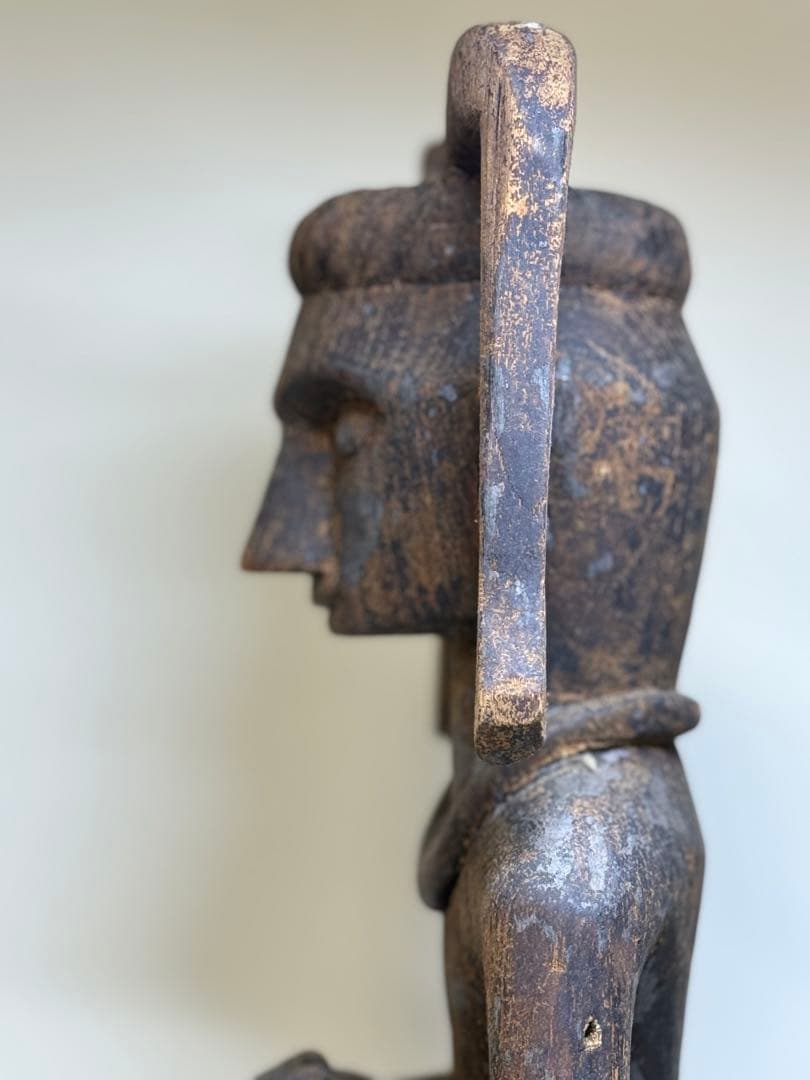 T 「アフリカン美術」ゴンゴ民主共和国 ルバ族 神聖な木彫像