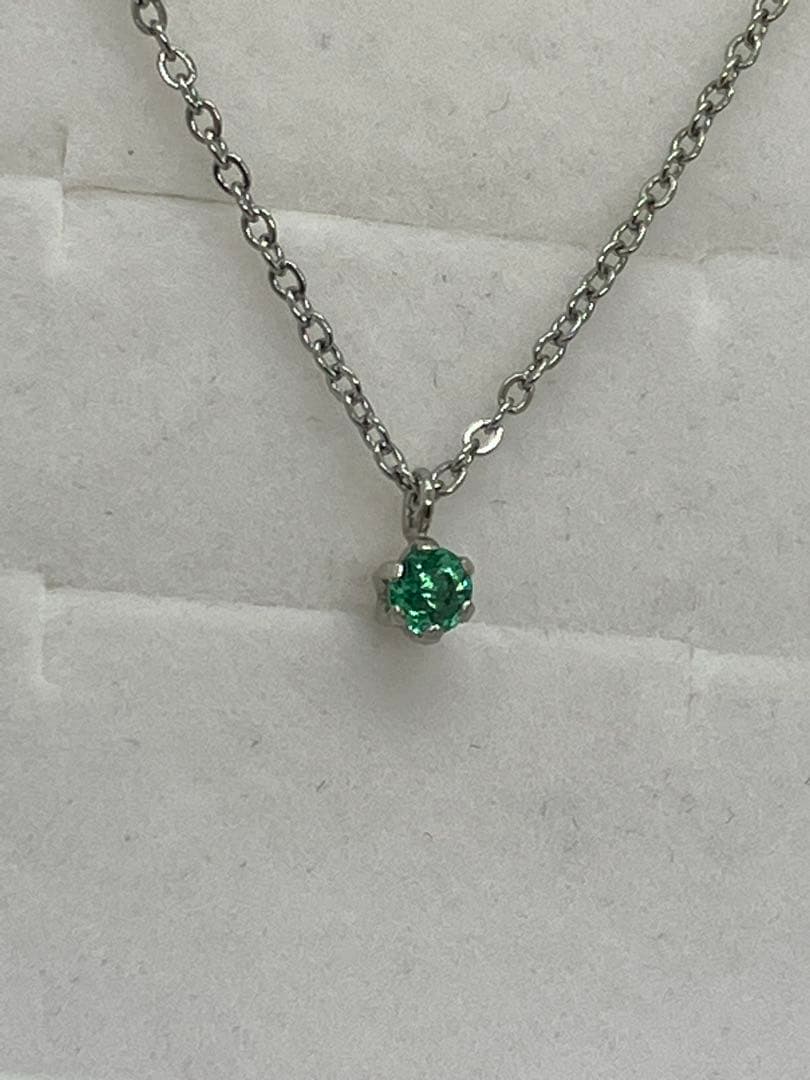 希少！天然 エメラルド 一粒 プラチナ PT900 ネックレス ペンダント