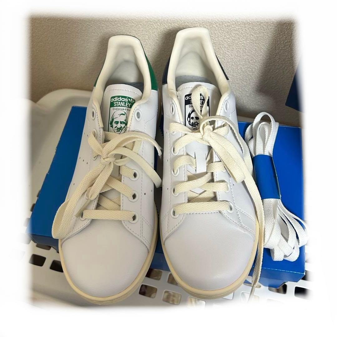 アディダス ★スタンスミス★ FY1794　ホワイト×グリーン＆ネイビー