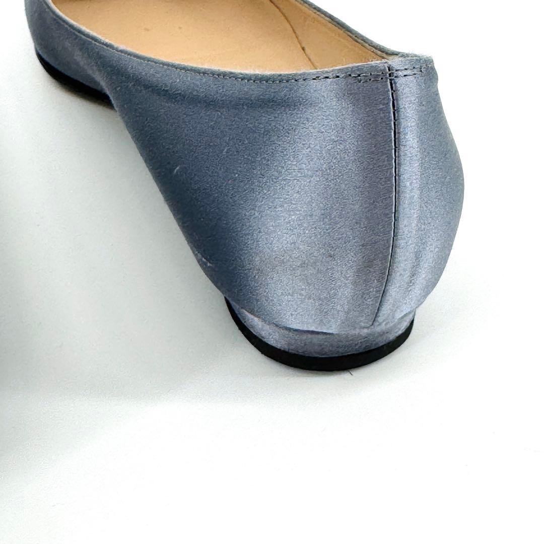 Manolo Blahnik バックル サテン フラットパンプス マノロブラニク