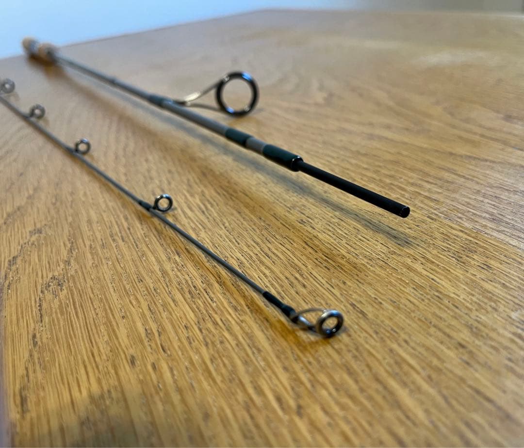 ザウルストラウトSpinBORON Twitch'N 56ULトラウトロッド