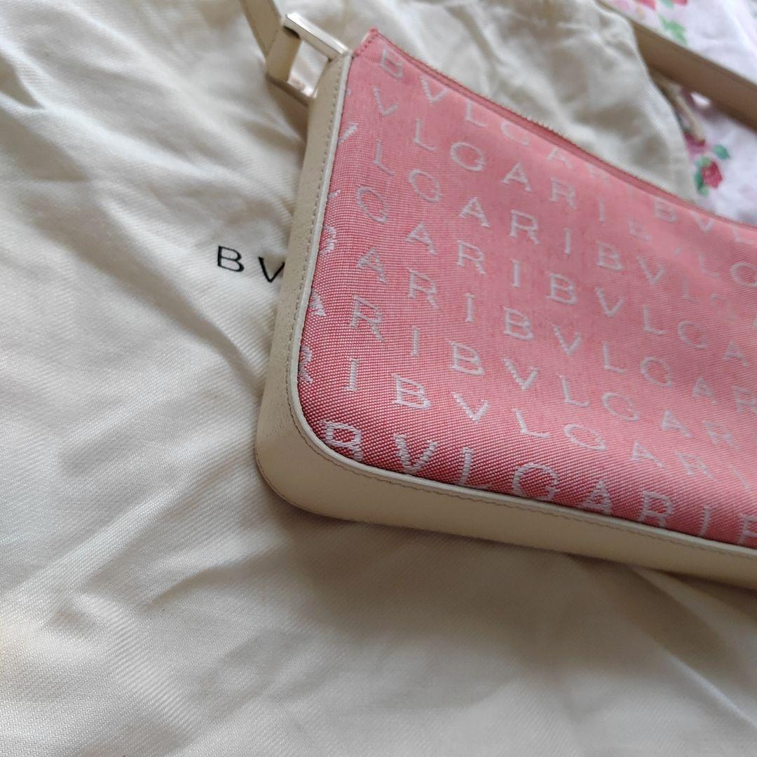 Ezbuy公式アカウント01さま ブルガリ　BVLGARI ロゴマニア　ミニ　シ