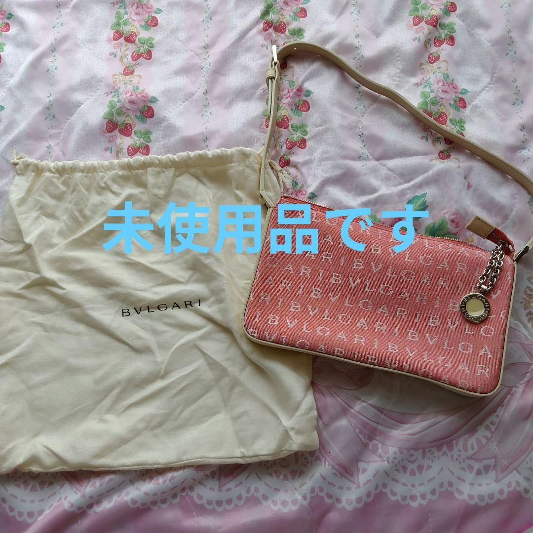 Ezbuy公式アカウント01さま ブルガリ　BVLGARI ロゴマニア　ミニ　シ