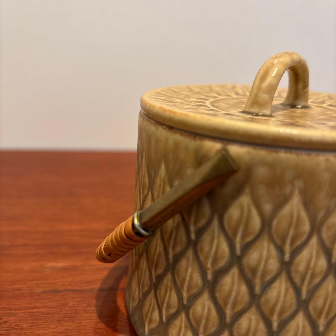 北欧ヴィンテージ　クイストゴー　レリーフ　シュガーポット　シール付き