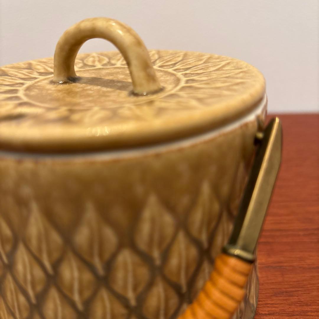 北欧ヴィンテージ　クイストゴー　レリーフ　シュガーポット　シール付き