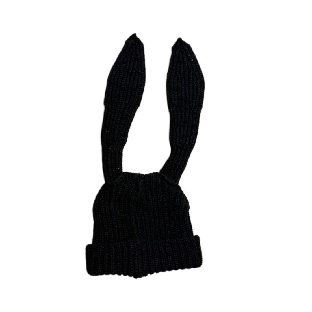 LOVERBOY ウサギ耳ニット帽 ブラック