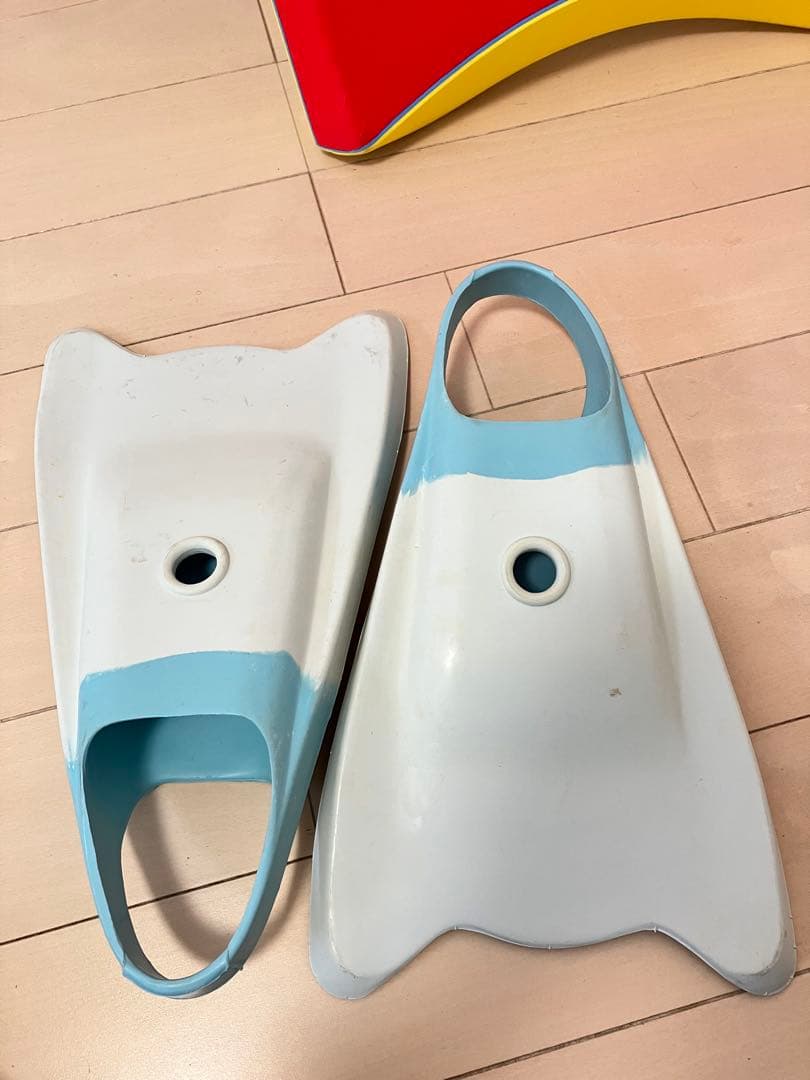 ボディボード フィン　リーシュ　バッグ付き　大阪手渡し可能！