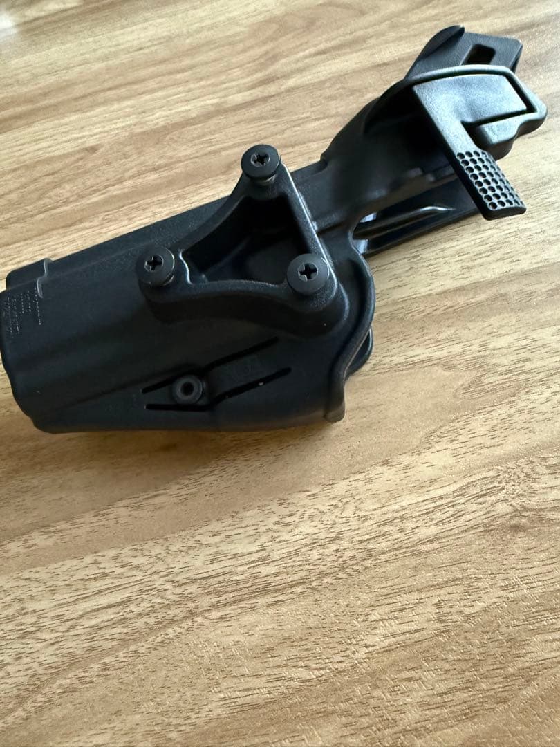 BLACKHAWK Serpa DUTYホルスター SFP9