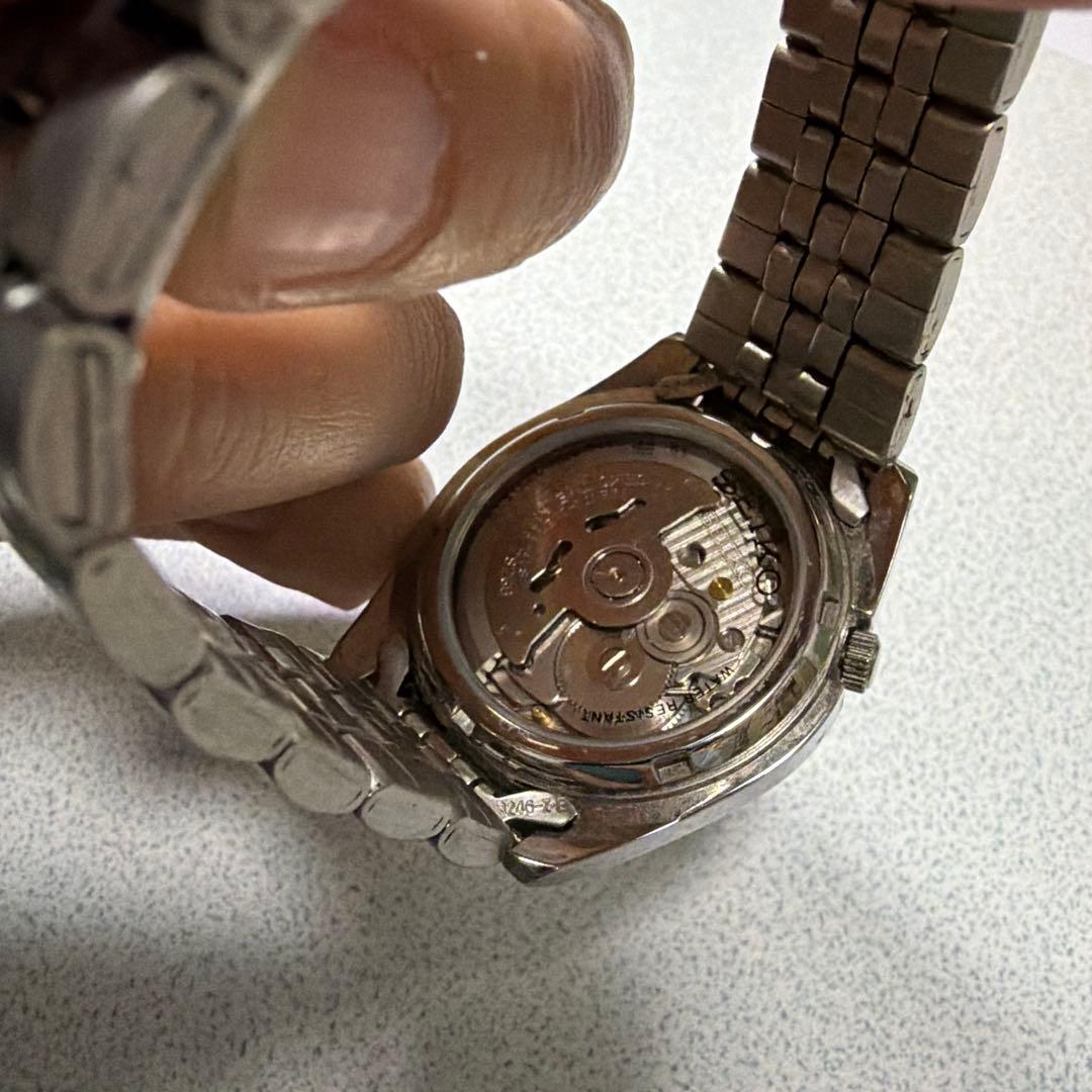 SEIKO 5 Automatic 21 Jewels 自動巻き時計 シルバー