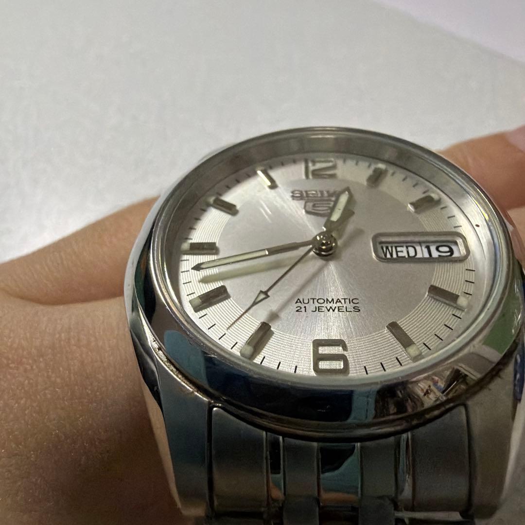 SEIKO 5 Automatic 21 Jewels 自動巻き時計 シルバー