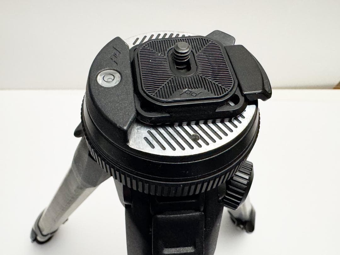 Peak Design カーボン トラベル三脚 Travel Tripod