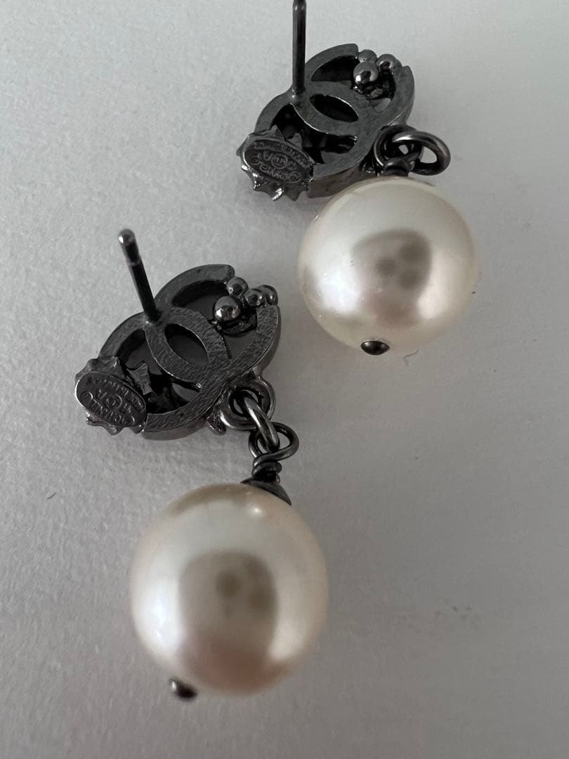 CHANEL シャネル　パールリーフピアス