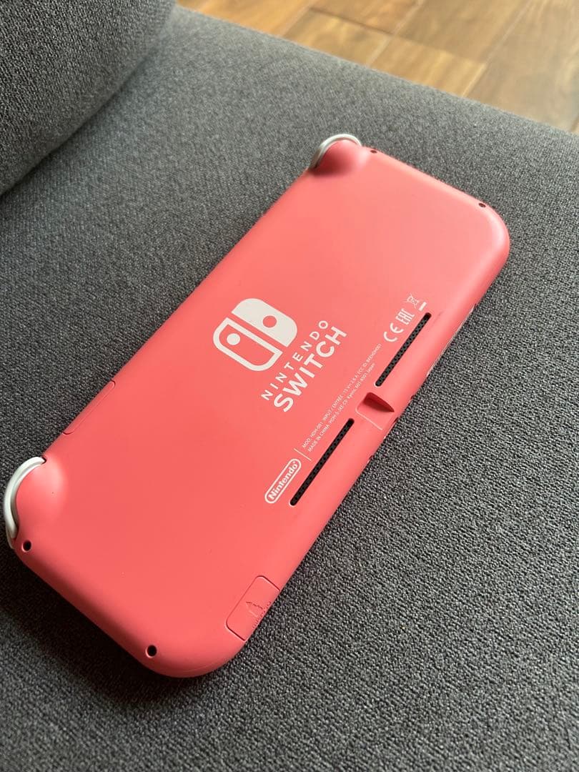 Nintendo Switch Lite コーラルピンク 充電器付き