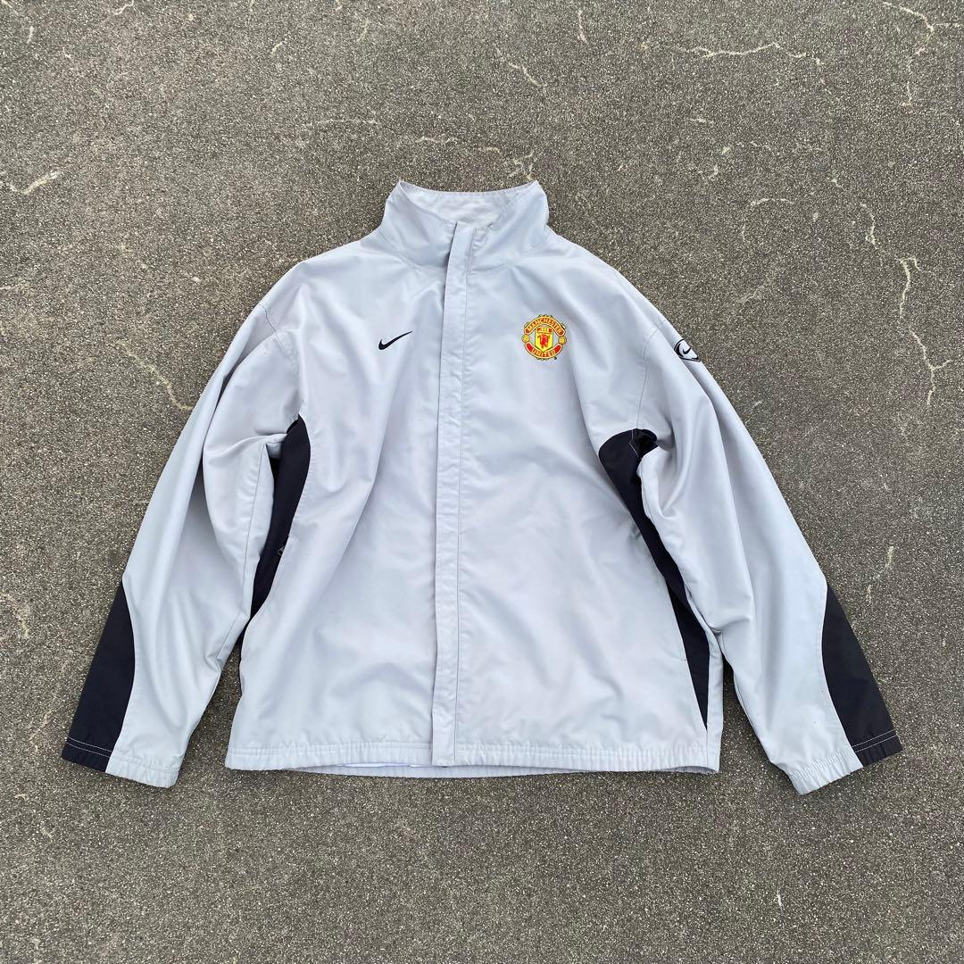 【USED】 NIKE Manchester United jacket L