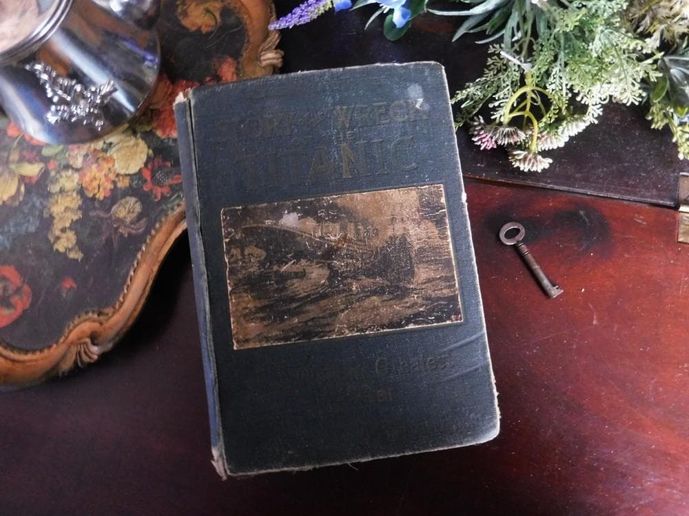 *゜+ 1912年　珍しい　タイタニック号の古書　英国の古書　アンティーク訳アリ