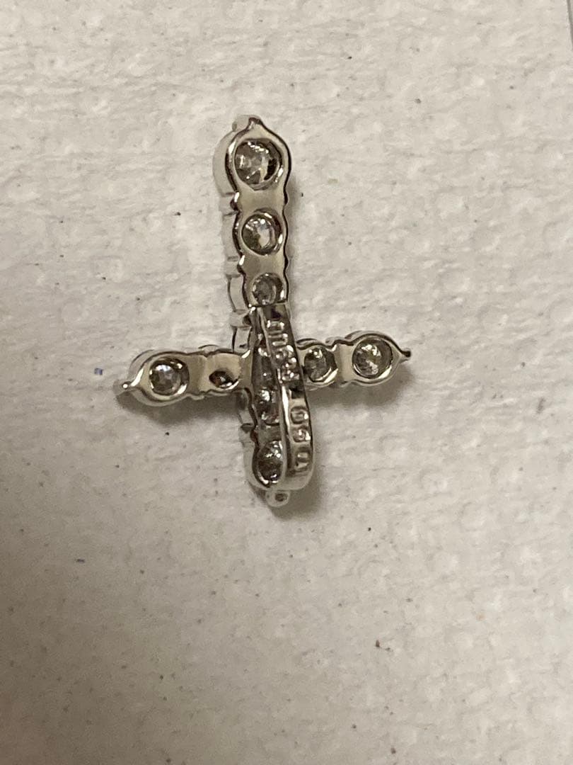 流*読様 pt900 ダイヤモンド　ネックレストップ