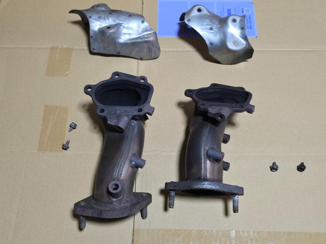 BNR34 純正 タービンアウトレット