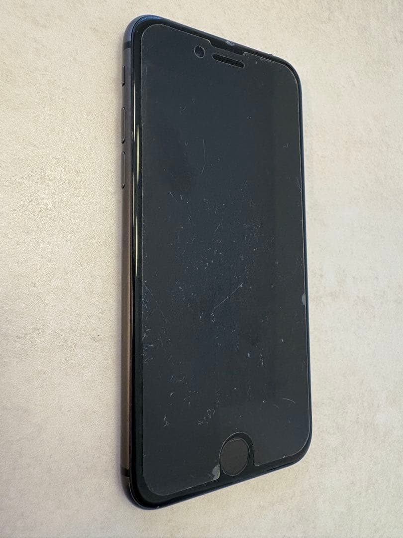 Apple iPhone 8 ブラック SIMフリー