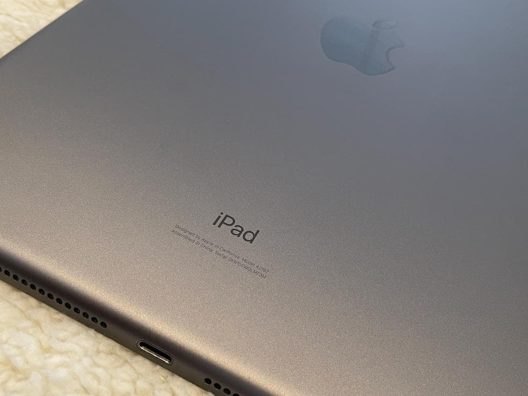 バッテリー90％ 動作品 Apple iPad 第7世代 wifi 32GB