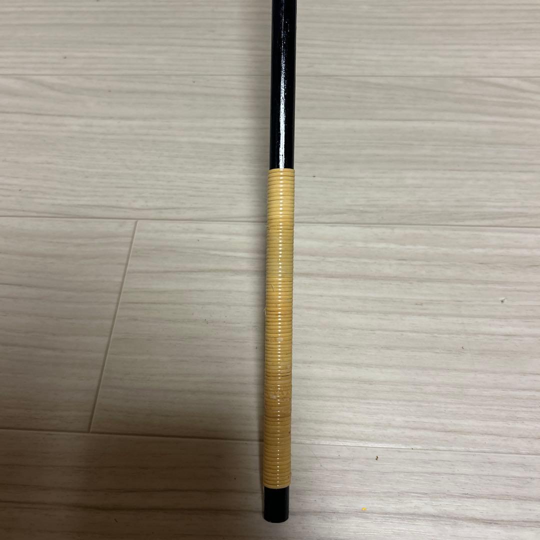 舞踊傘 絹緑色 花柄 黒い骨組み