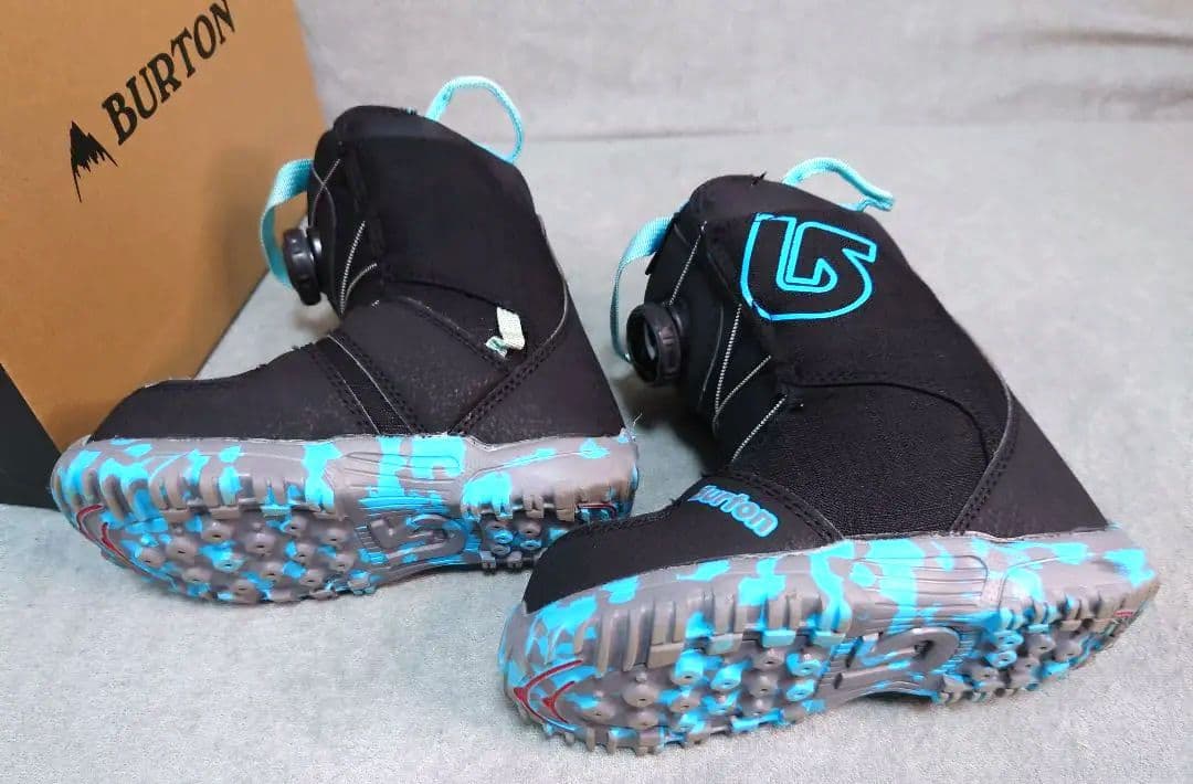 Burton Grom Boa 子ども用スノーボードブーツ 17.5cm