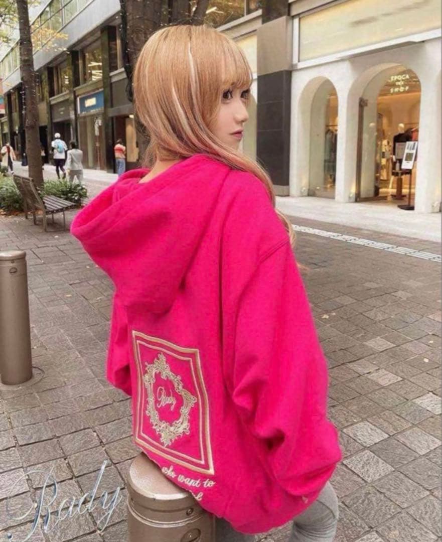 Radyパーカー　セットアップ　新品