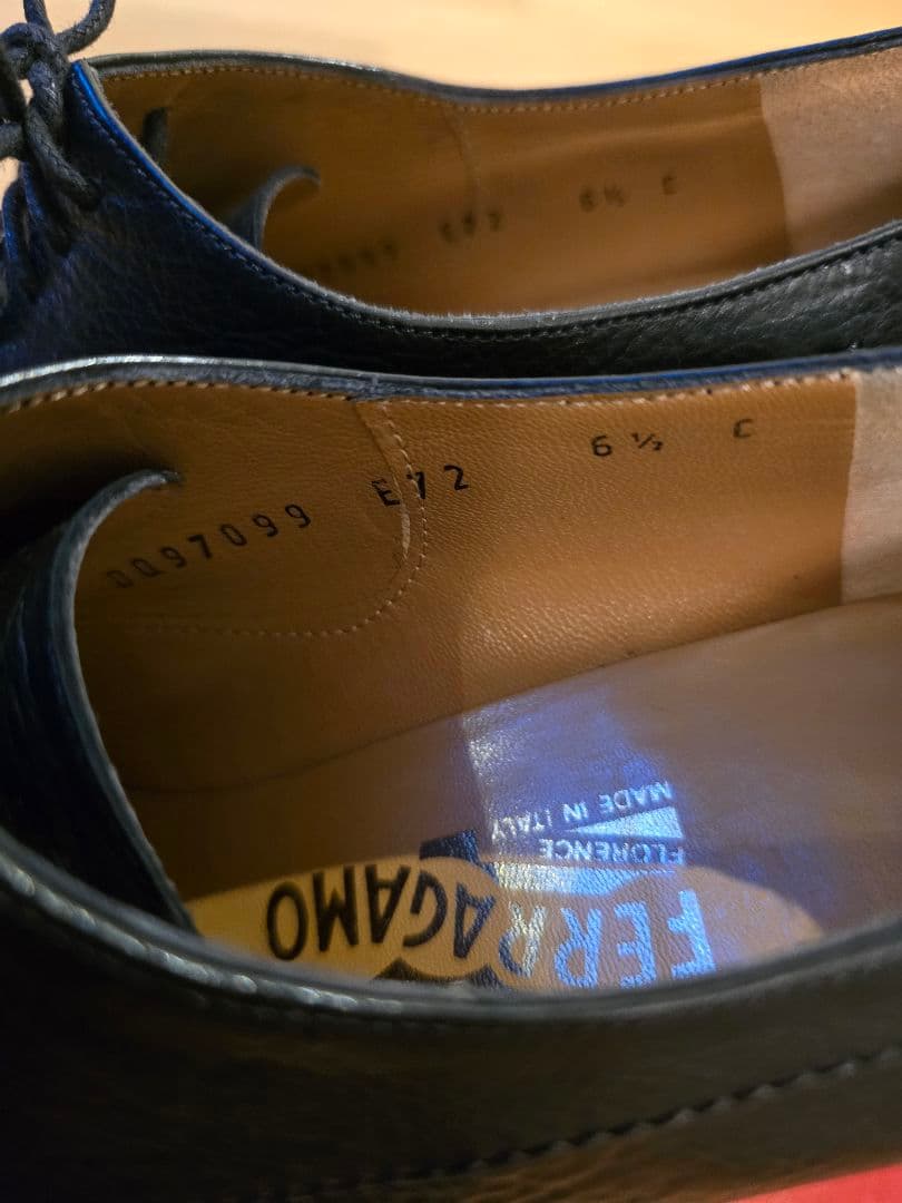 ★未使用 モダン!Ferragamo36 1/2 ヒール7cm滑止付き