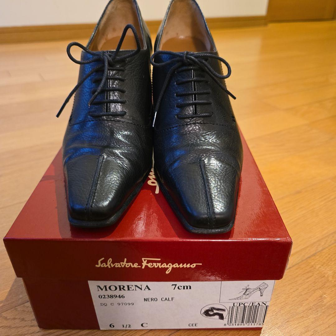 ★未使用 モダン!Ferragamo36 1/2 ヒール7cm滑止付き