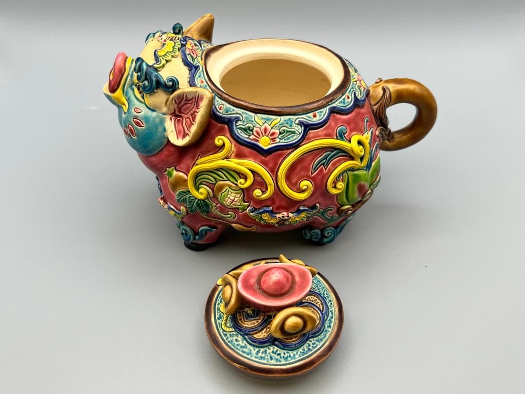 吉田　急須　豚形　智盧　陶光　林智信　林俊亨作　交趾焼　陶磁器　台湾交趾