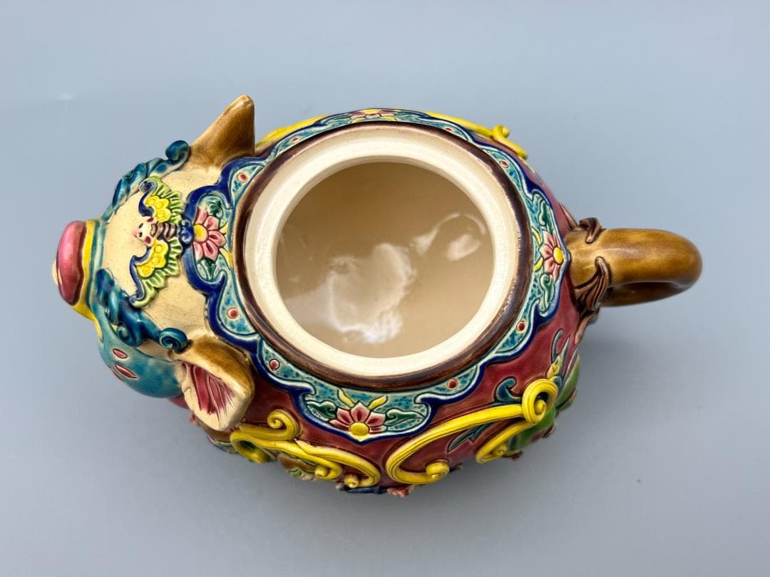 吉田　急須　豚形　智盧　陶光　林智信　林俊亨作　交趾焼　陶磁器　台湾交趾