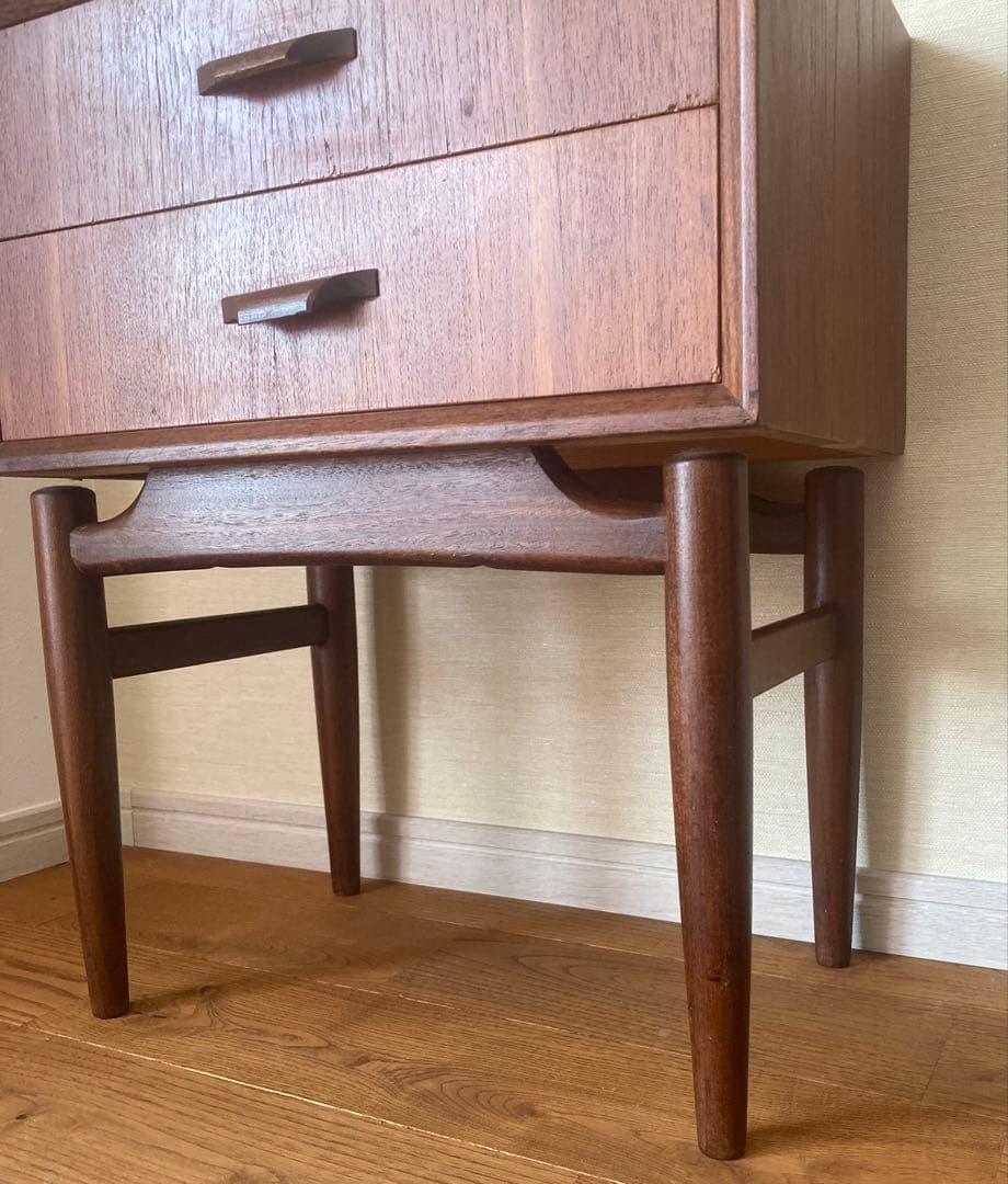 デンマーク製　ヴィンテージチェスト　ウェグナー　モーエンセン