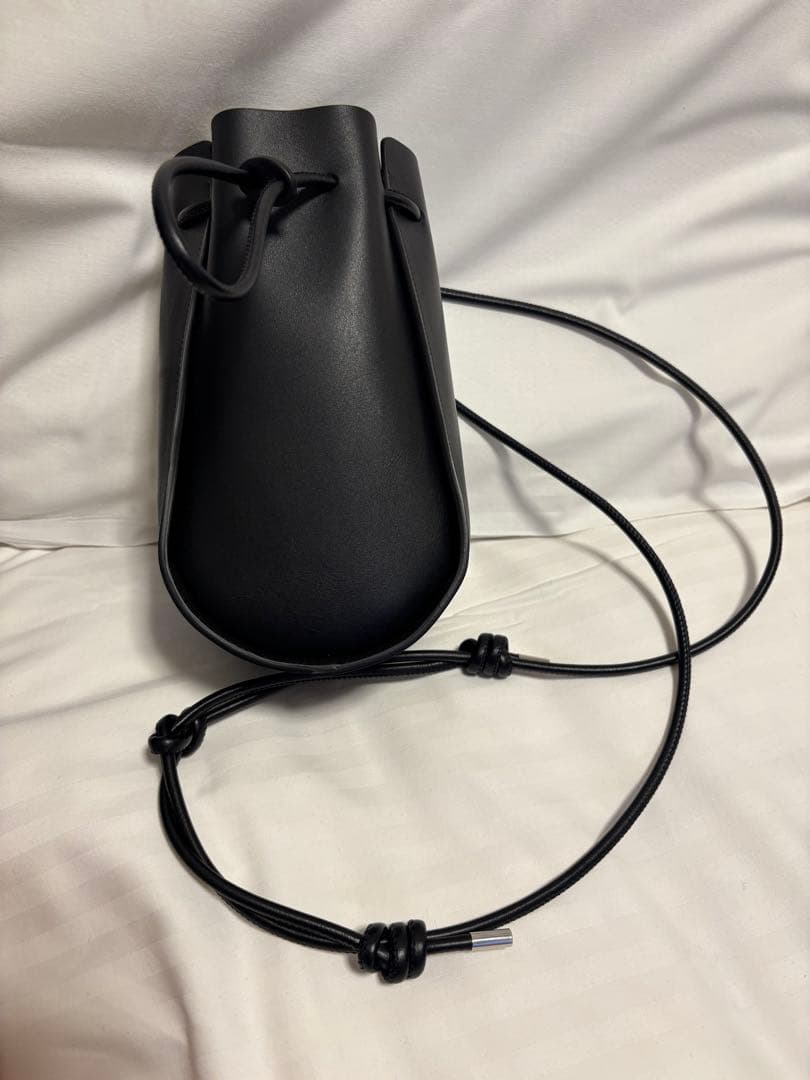 最終値下げ！ITTI 巾着ポーチ【ブラック】