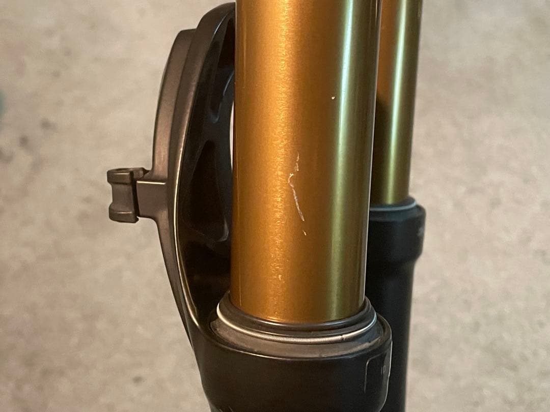 サスペンション FOX FLOAT FACTORY 34 CTD