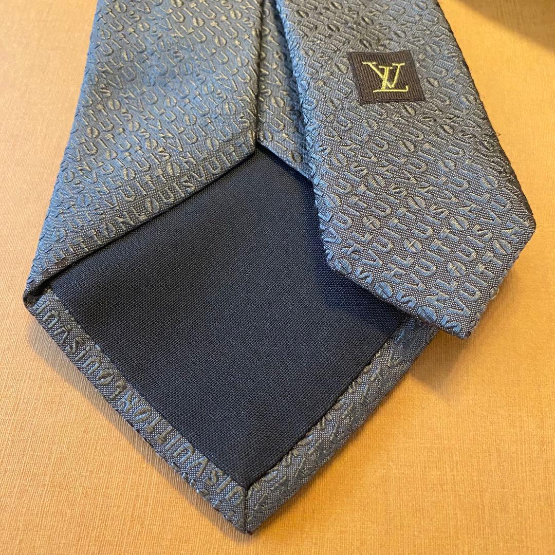 美品 LOUIS VUITTON ネクタイ ロゴマニア 茶系色 イタリア製 中古