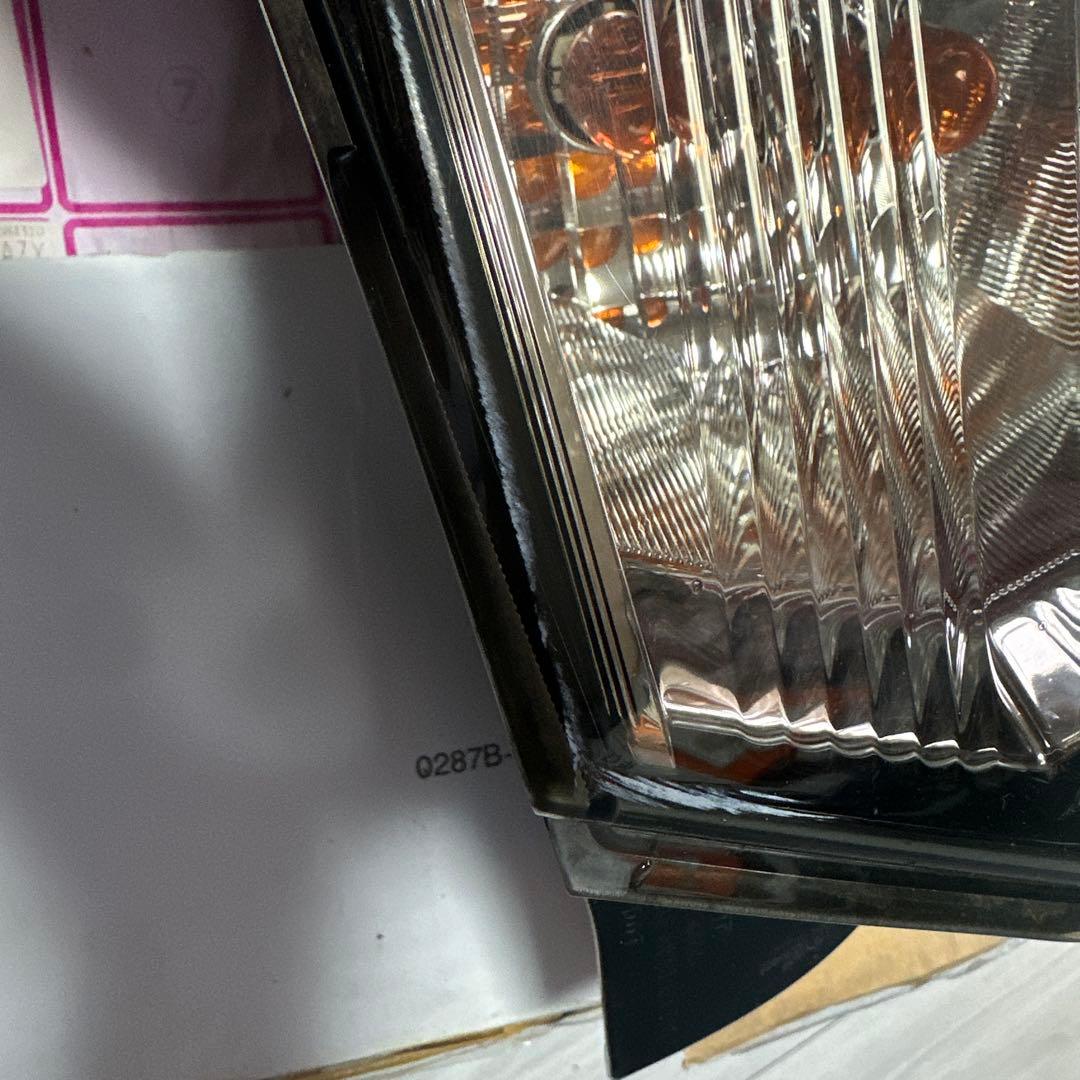 86 純正テールランプ