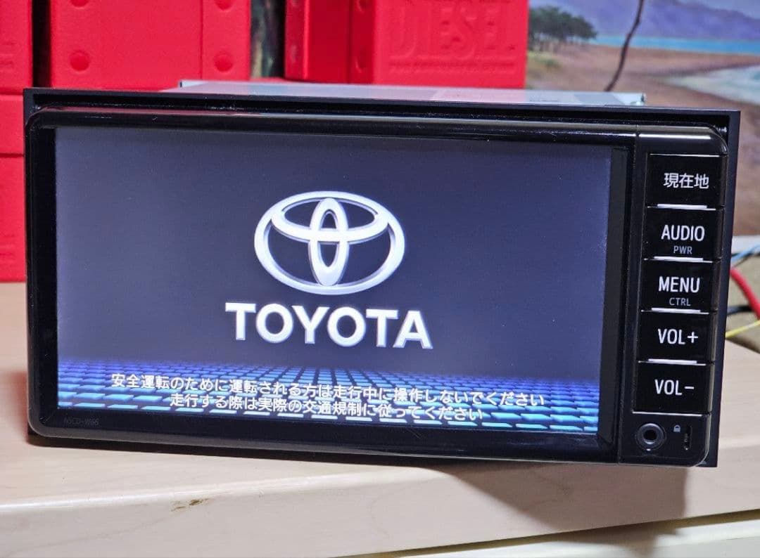 トヨタ純正ナビメモリーナビ　NSCD-W66解除動作確認良好地図データ2017年