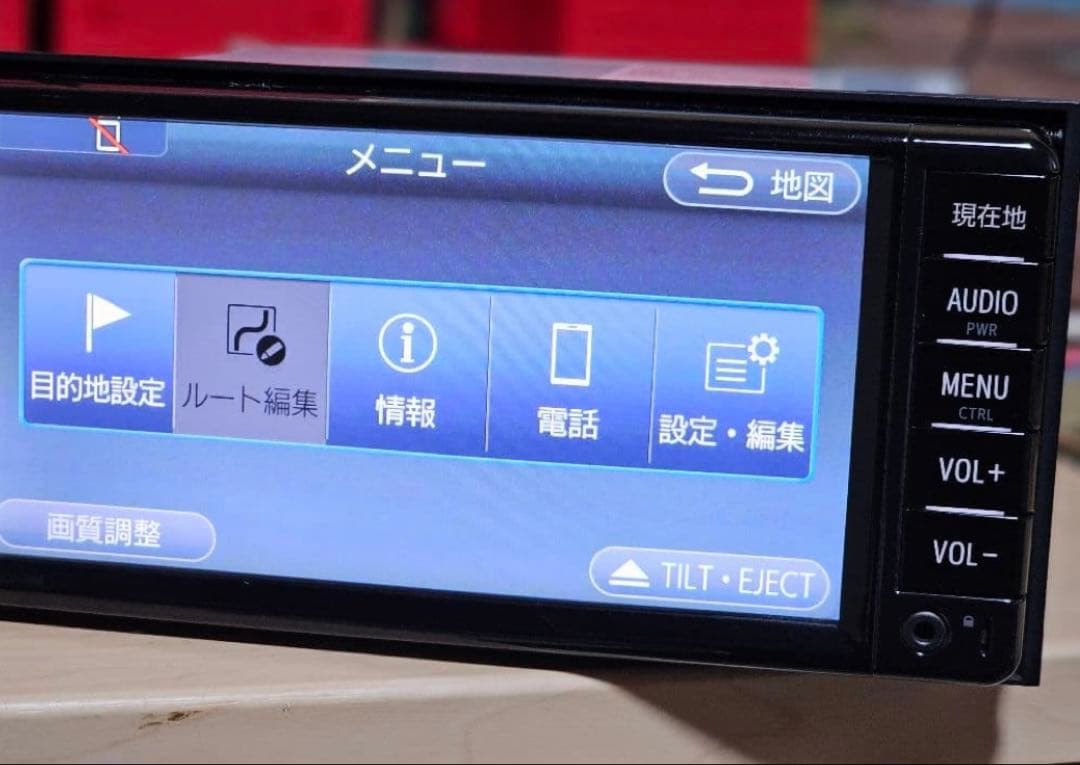 トヨタ純正ナビメモリーナビ　NSCD-W66解除動作確認良好地図データ2017年