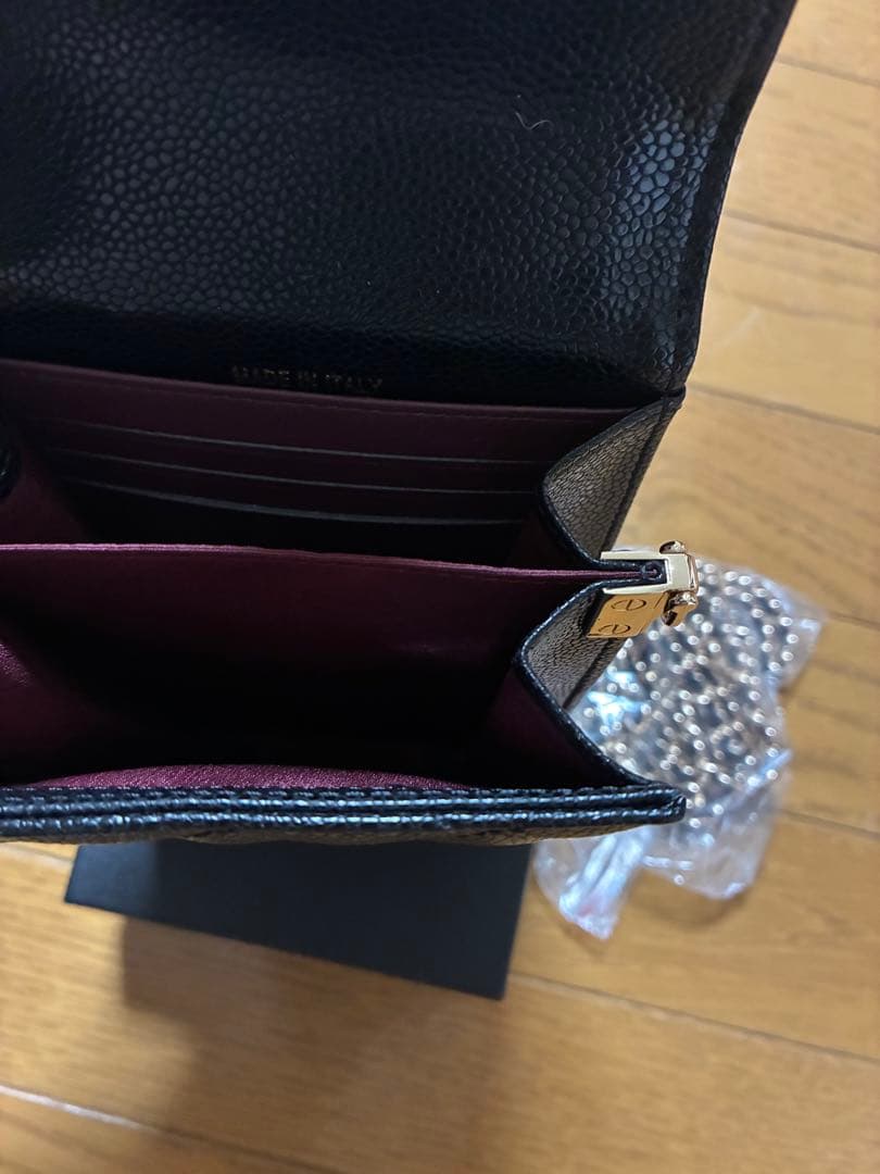 ブラックレザー スマホショルダーバッグ