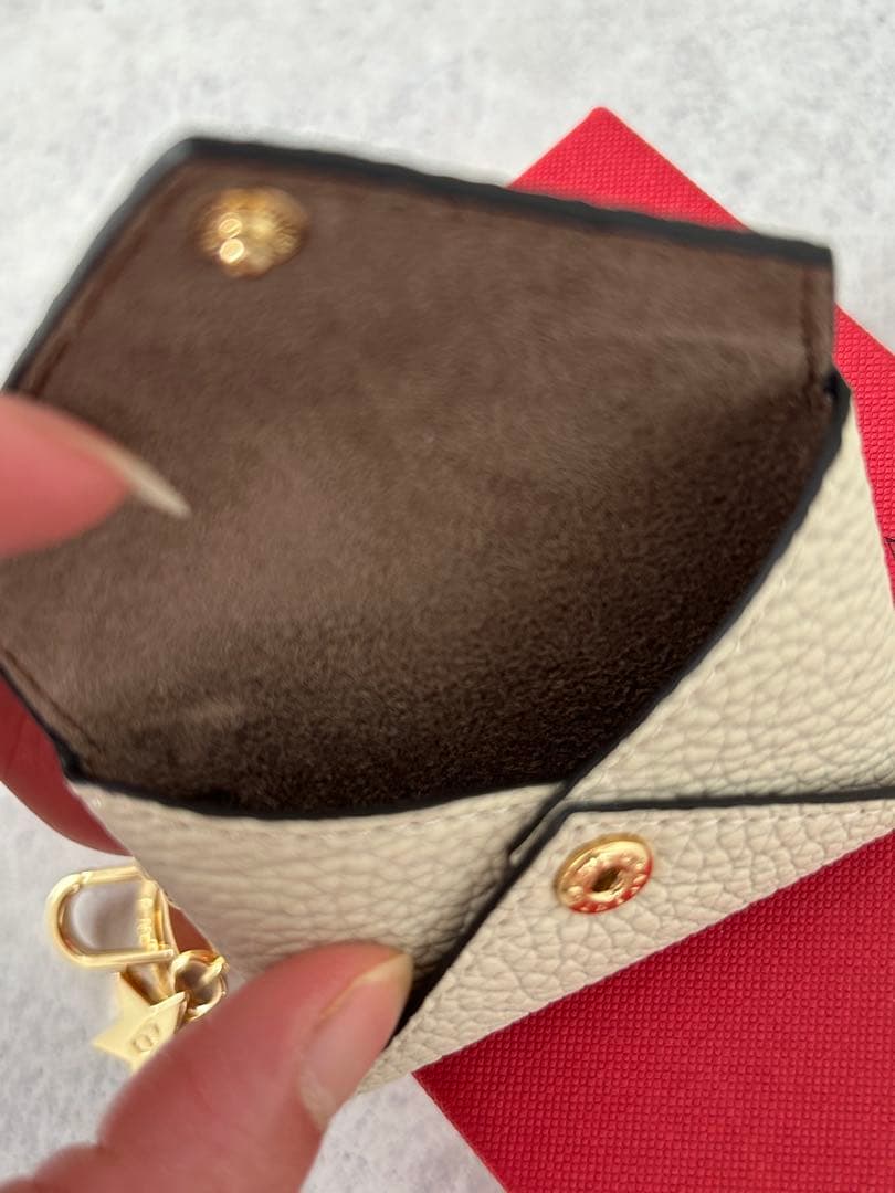 ボナベンチュラ　アイボリー レザー キーケース