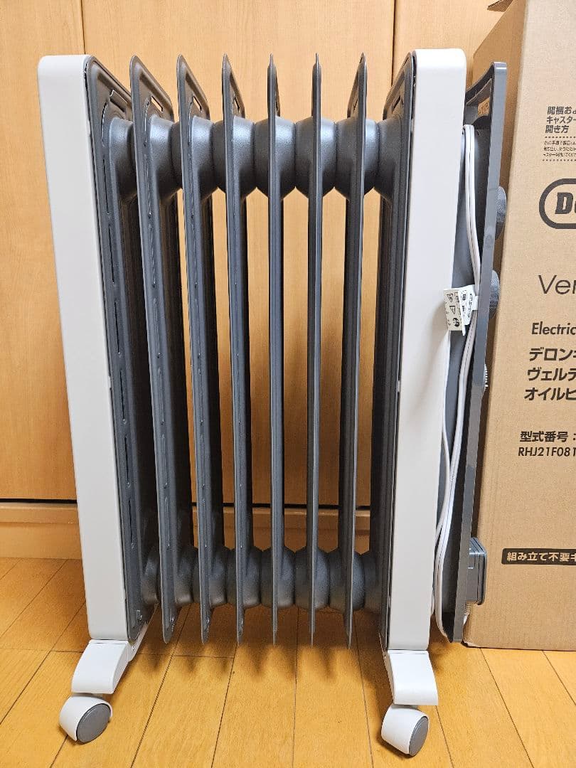 M*o様 De'Longhi オイルヒーターRHJ21F0812-GY