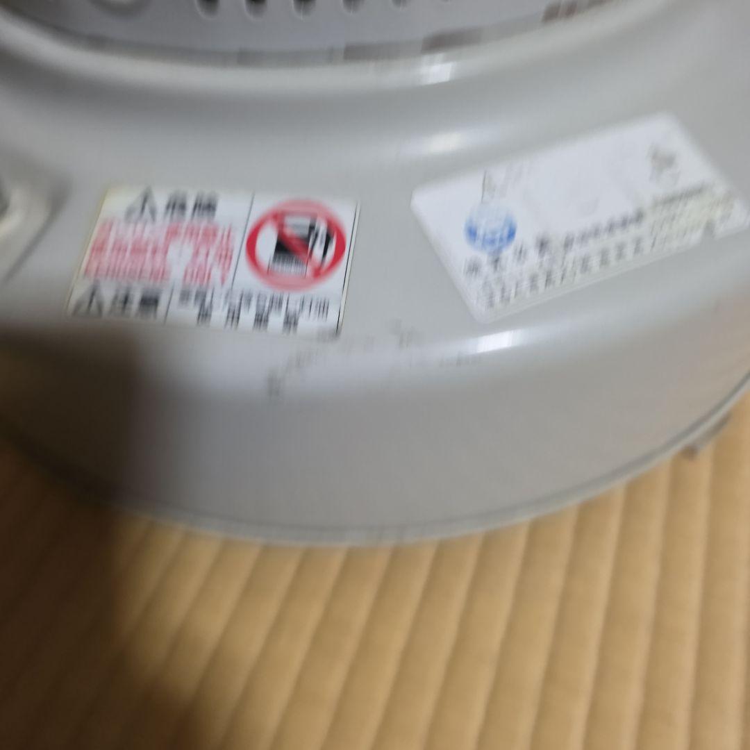 トヨトミ　KS-67G　自然通気形解放式石油ストーブ