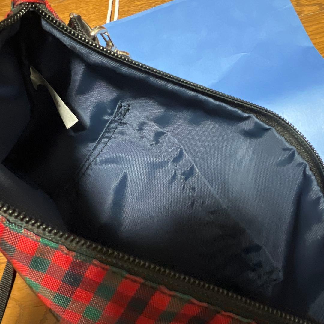 完売品　ファミリア　ショルダーバッグ　very掲載