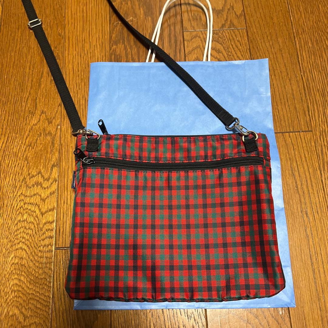 完売品　ファミリア　ショルダーバッグ　very掲載