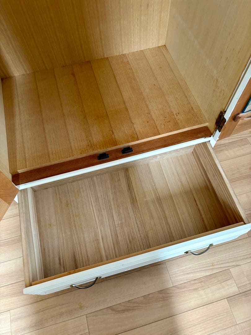 s*s様 【リメイク家具】洋風 婚礼タンス 姿見付き オフホワイト ミルクペイン