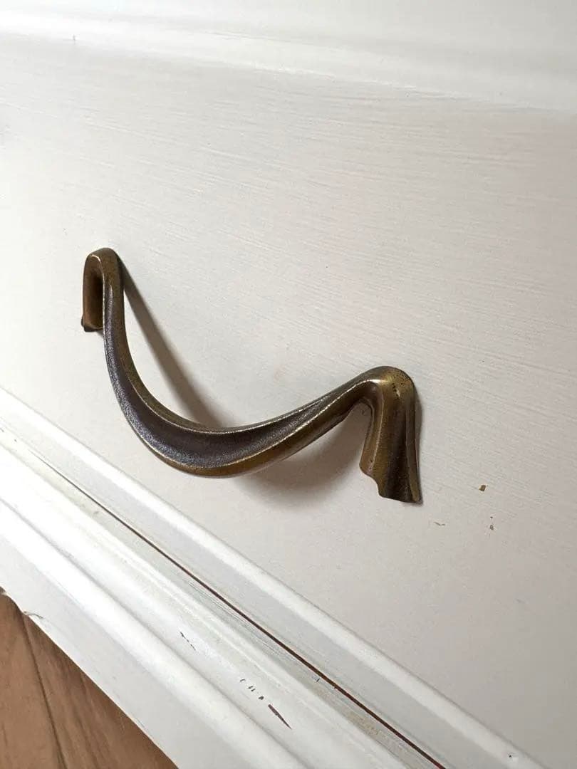 s*s様 【リメイク家具】洋風 婚礼タンス 姿見付き オフホワイト ミルクペイン