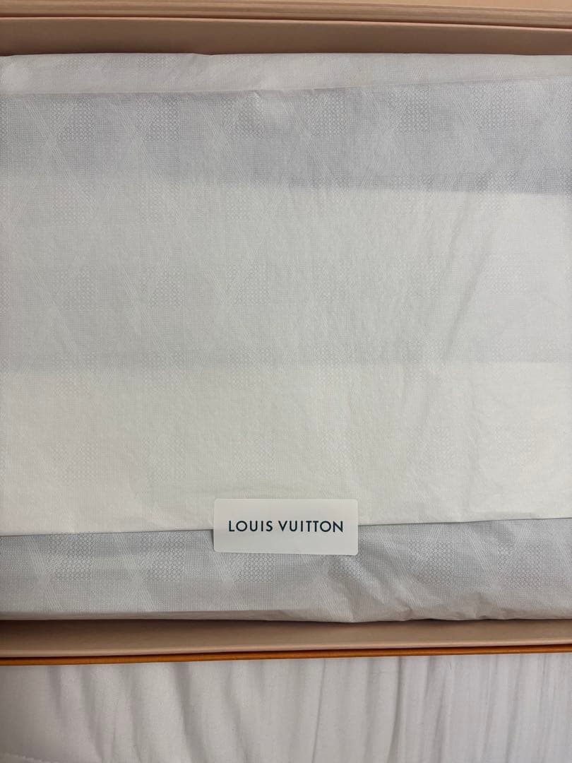 【新品未使用】マフラー・LV エセンシャル 正規品 ルイヴィトン