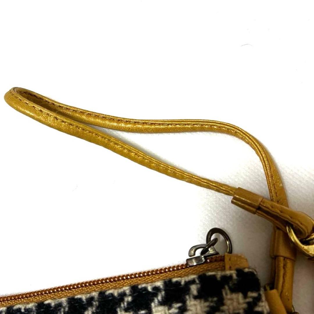 美品 COACH ワンショルダー バッグ アクセサリーポーチ チェック 千鳥格子