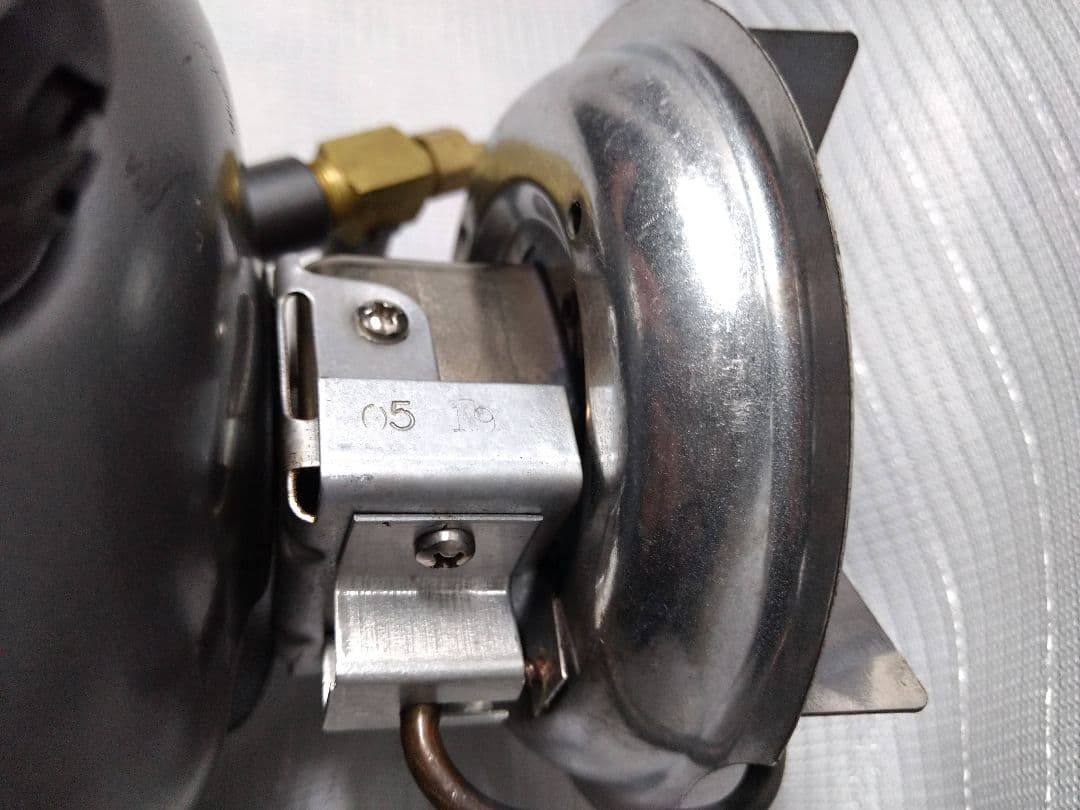 Coleman 製 シングルバーナー デュアル フューエル ストーブ　533