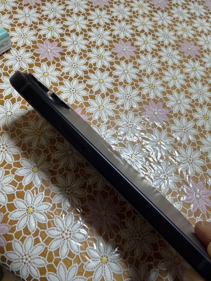 Rash4　【美品】iPhone15 ブラック　128GB